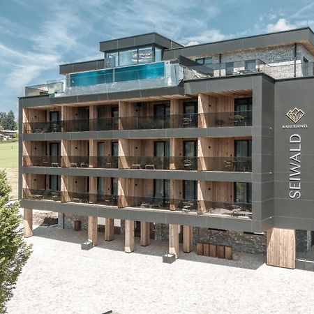 Kaiserjuwel 4 Sterne Superior Prama Exterior photo