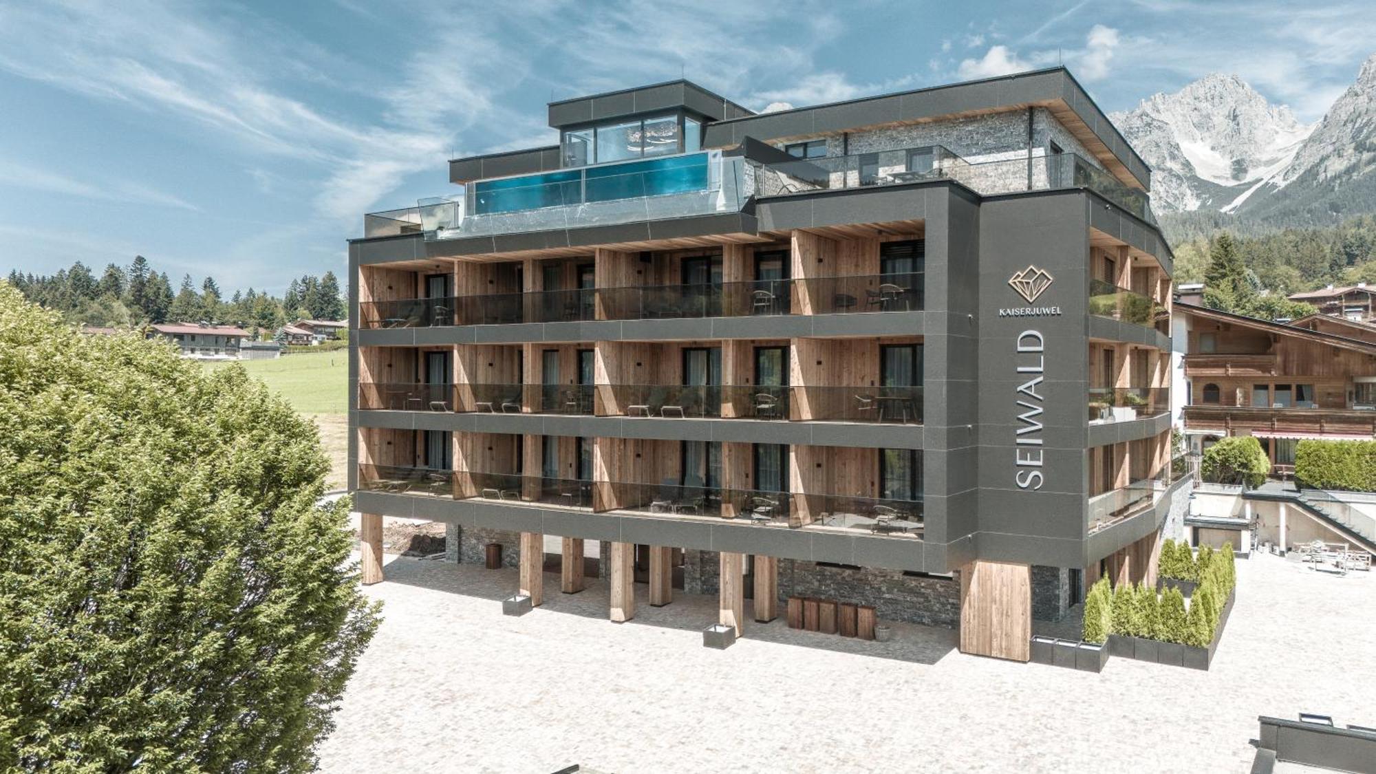 Kaiserjuwel 4 Sterne Superior Prama Exterior photo